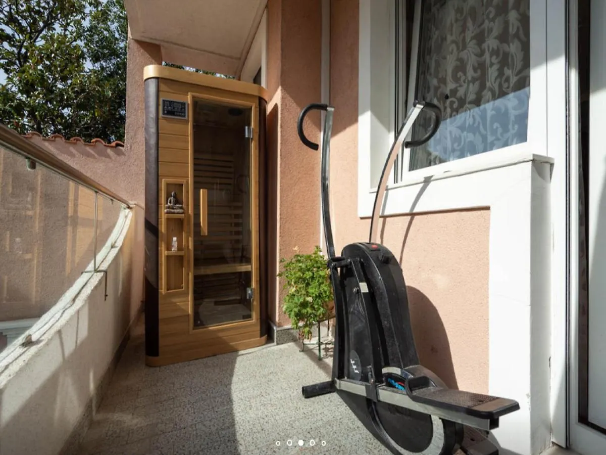 Luxury Suite Jasmin Split 5*,